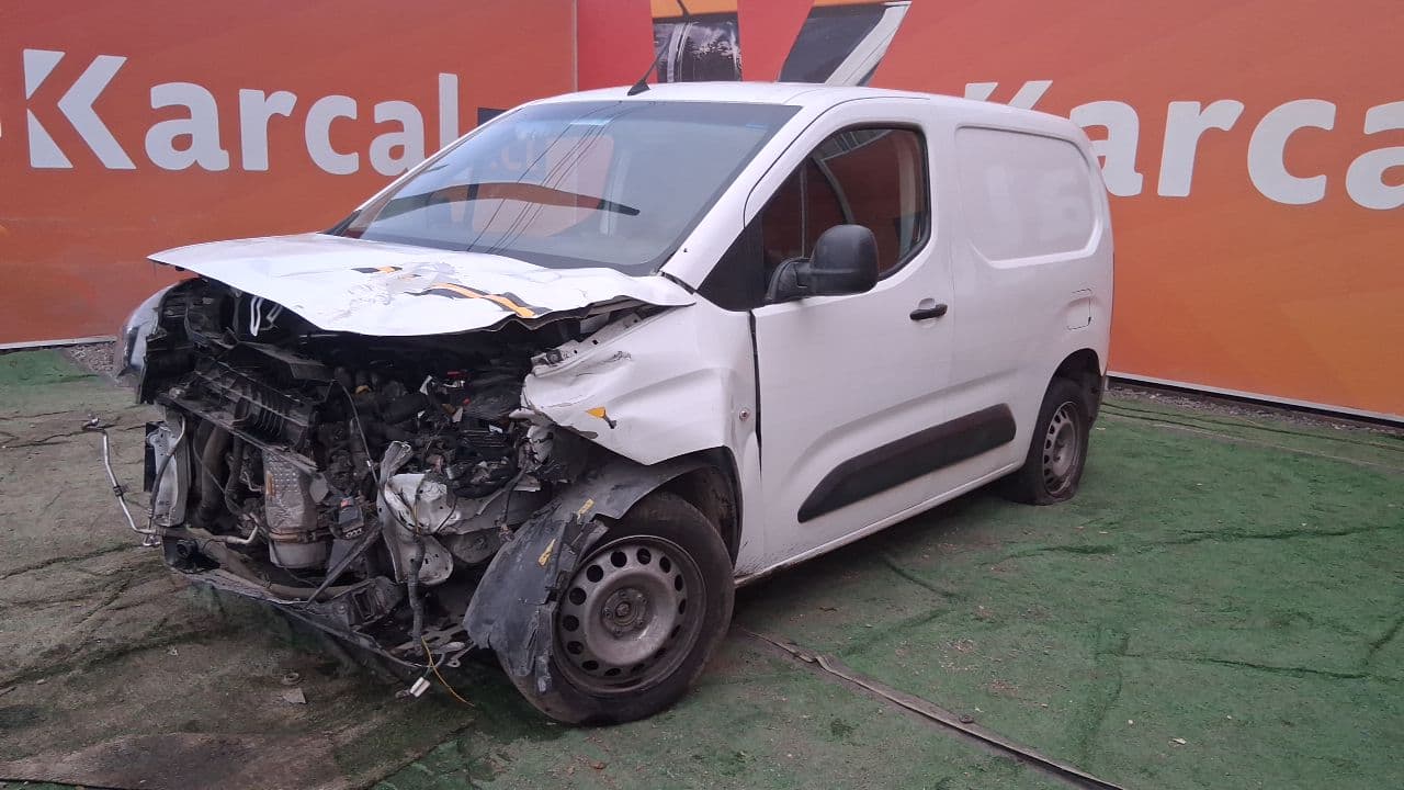 Citroen Berlingo K9 1.6 2021, patente RBYZ17