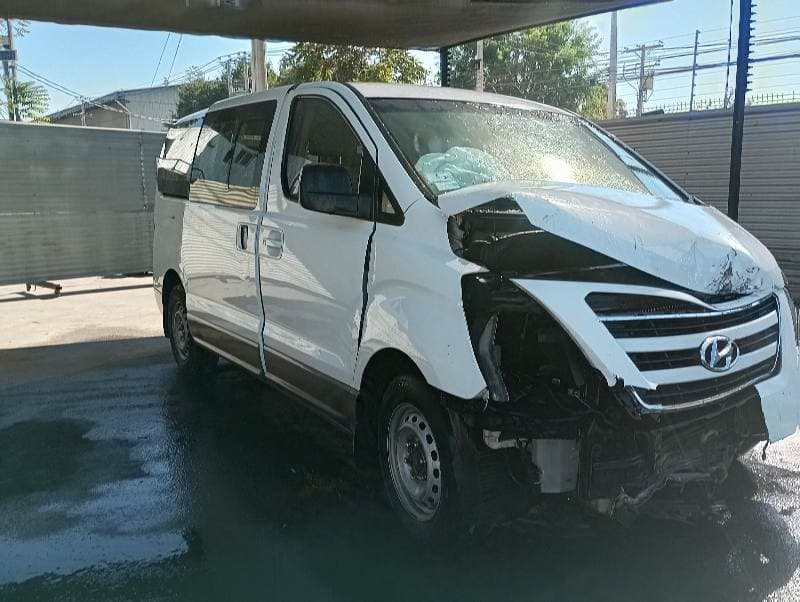 Hyundai H1 GLS CRDI 2.5 2018, patente KHVP62