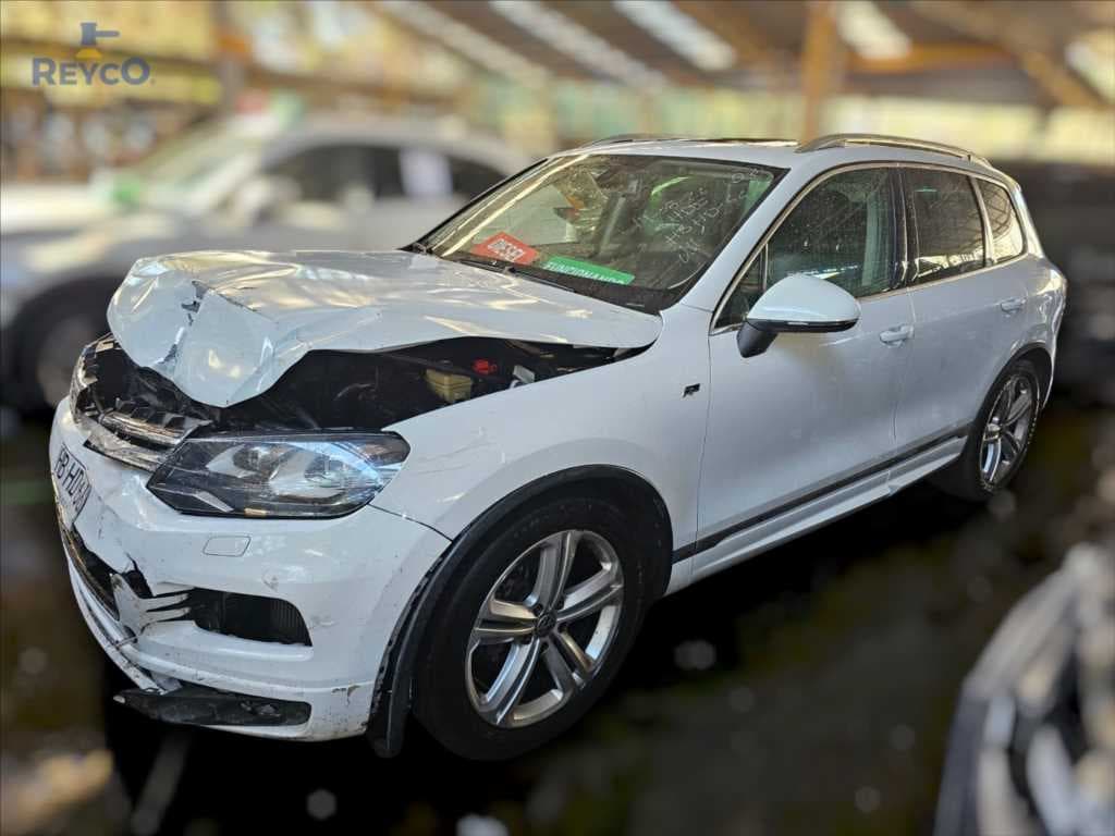 Volkswagen TOUAREG 4WD 4.2 AUT 2015, patente HBHD661