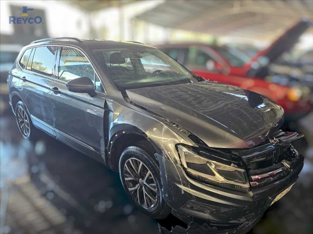Volkswagen TIGUAN TSI COMFORTLINE 1.4 AUT 2021, patente LZYZ862