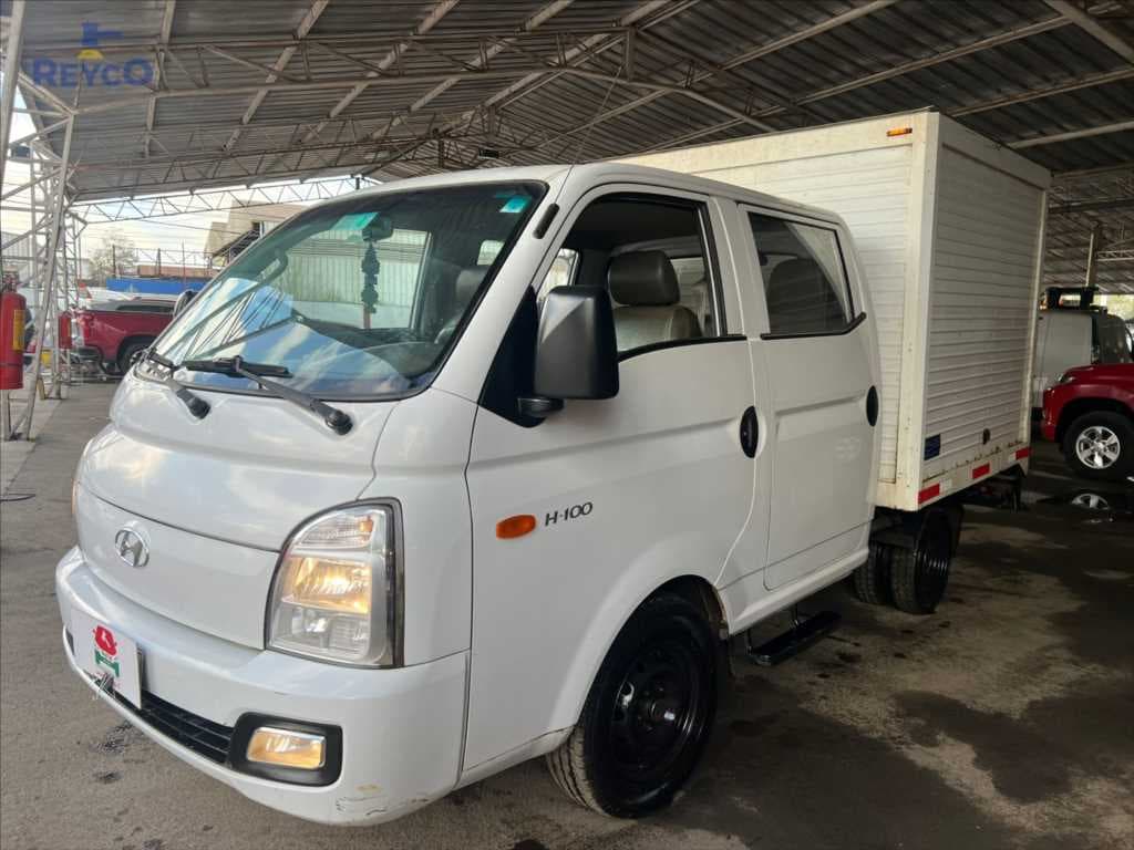 Hyundai PORTER DCAB CRDI GL 2.5 2021, patente PPDD758