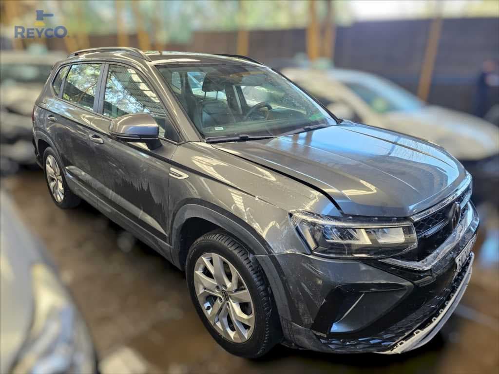 Volkswagen TAOS TSI 1.4 AT 2023, patente SVYL994