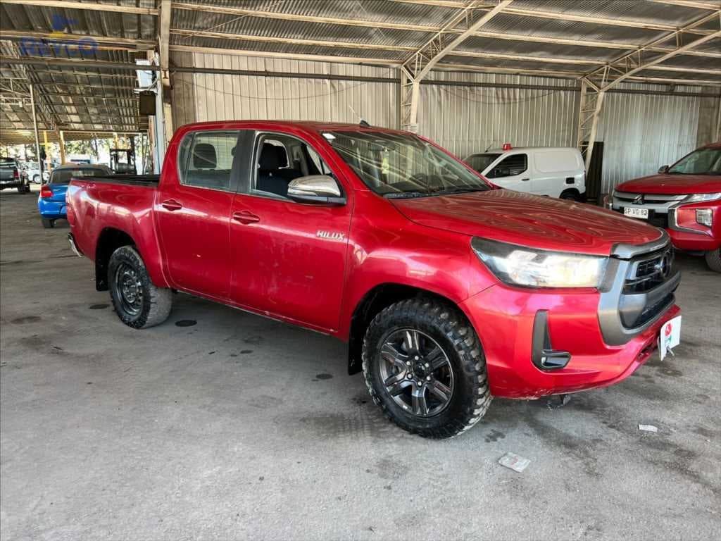 Toyota HILUX DCAB TDI 4X4 2.8 2024, patente TBYH753
